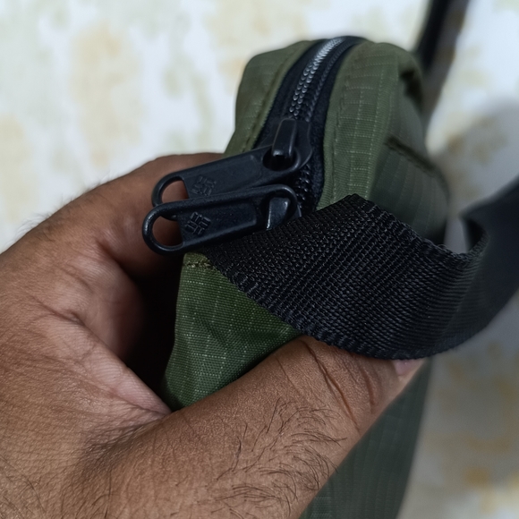 Columbia - Picture 4 of 8